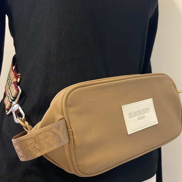 Brand new burberry - Picture 15 of 15